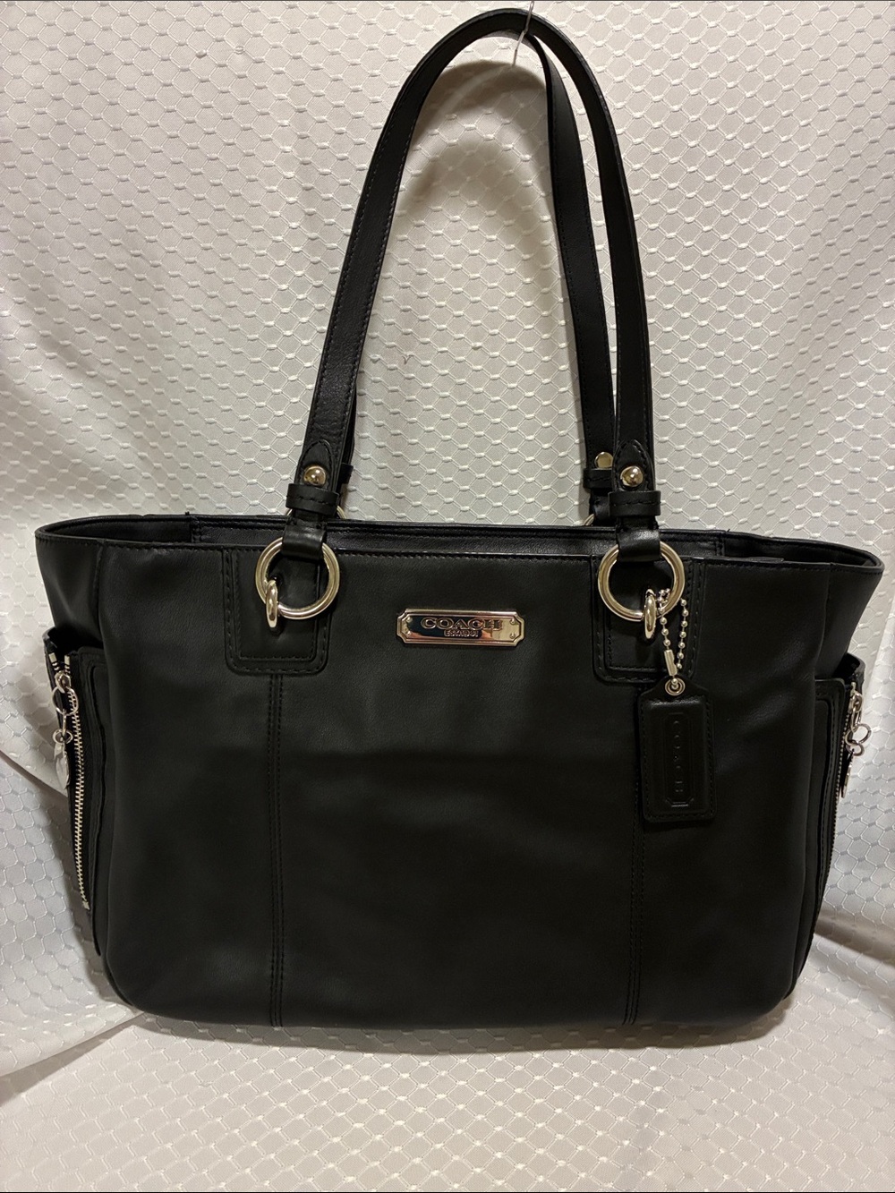 Coach Black Leather Gallery Tote Mint Condition